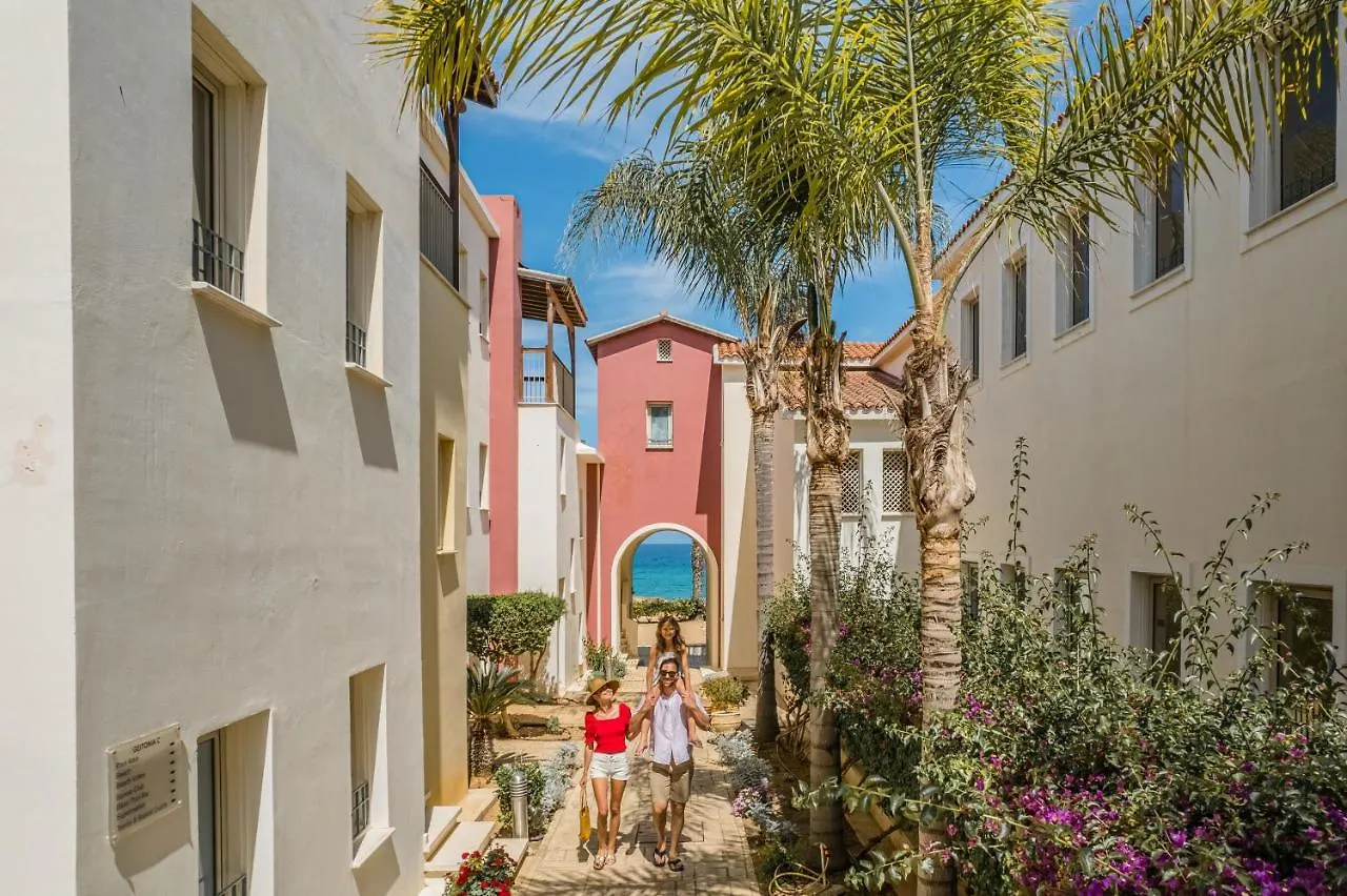 Louis Althea Beach Protaras 4*,